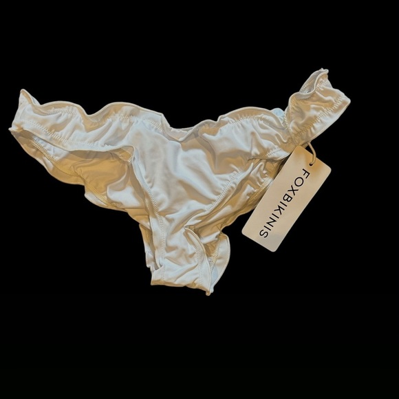 White Ruffled Bikini Top - Picture 5 of 9